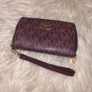 Michael kors wallet